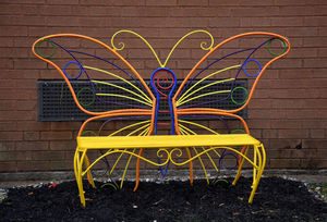10/22/2015 Mike Orazzi | Staff The South Side School has a new reading garden that fifth graders and parents helped design.